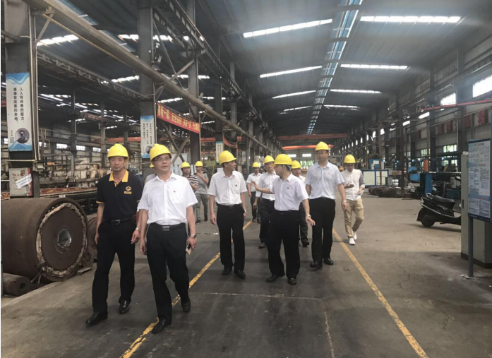 廣寧縣縣長(zhǎng)黃靖一行蒞臨南方鋁業(yè)參觀考察