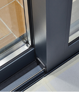 南方鋁業(yè)門窗產(chǎn)品