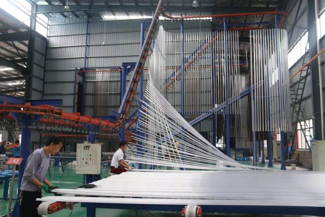 廣西鋁產(chǎn)業(yè)：向高質(zhì)量發(fā)展進(jìn)軍