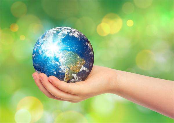 加快工業(yè)產(chǎn)業(yè)改造建設(shè)，推動(dòng)我國(guó)生態(tài)文明建設(shè)邁上新臺(tái)階